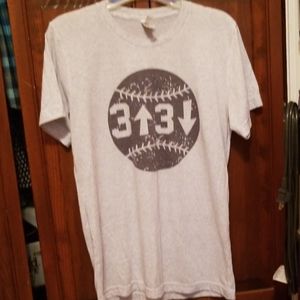 Baseball/softball t shirt
